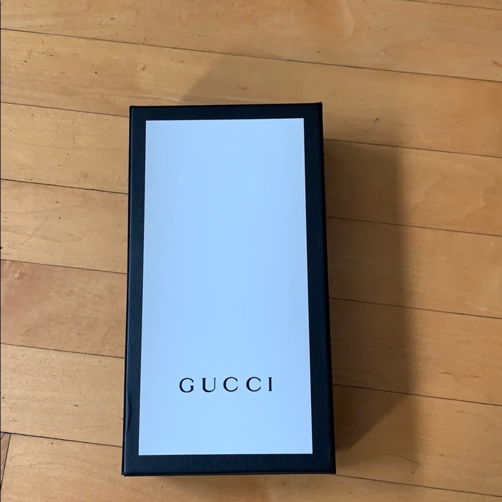 Gucci belt with double G buckle